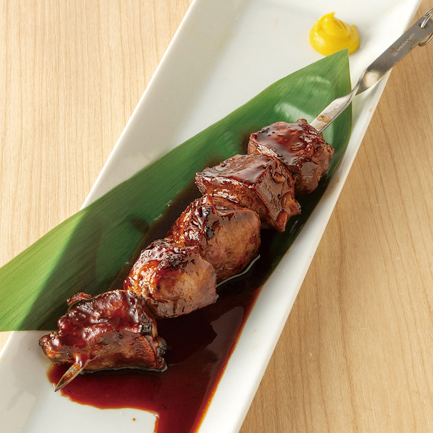 芳醇な香りに食欲が躍る。極上の炙り料理を堪能する | 個室ダイニング 楽蔵‐RAKUZO‐ 平塚店