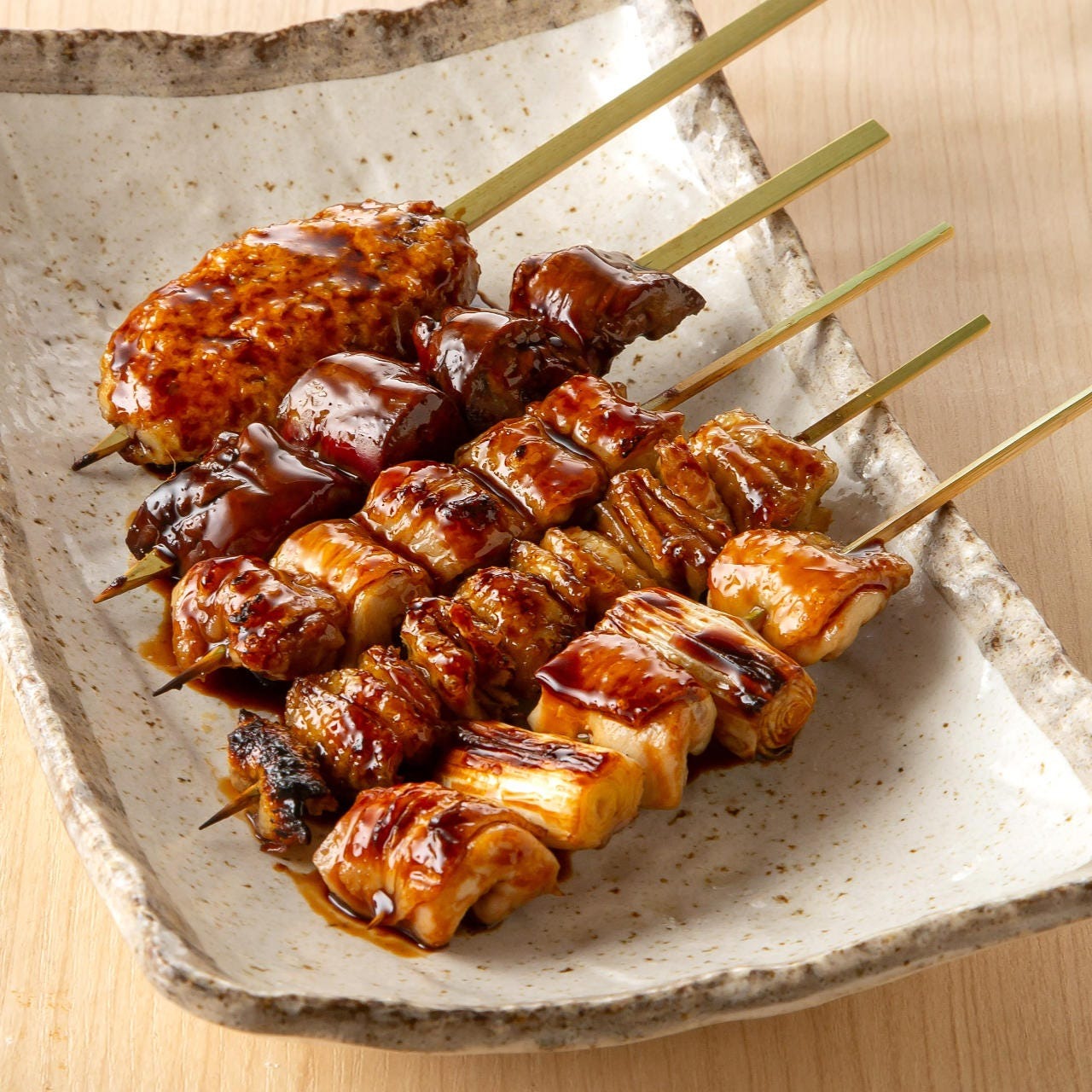 自慢の逸品とお酒の相性は抜群です | 全席個室 楽蔵うたげ 京都駅前店